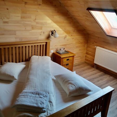 Casa Pop Hotel Săpînţa Buitenkant foto