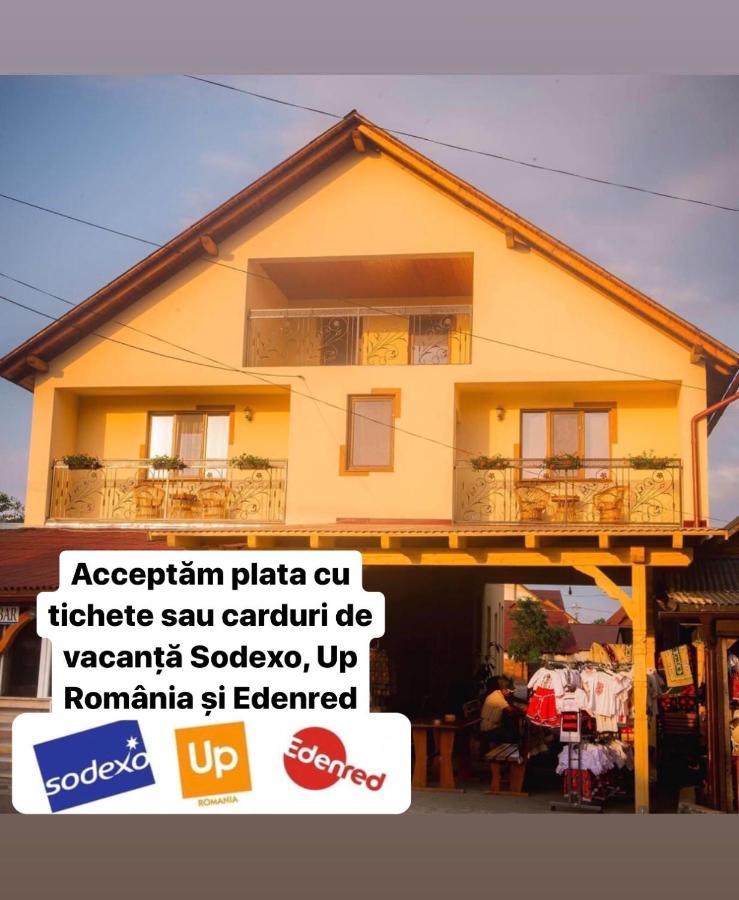Casa Pop Hotel Săpînţa Buitenkant foto