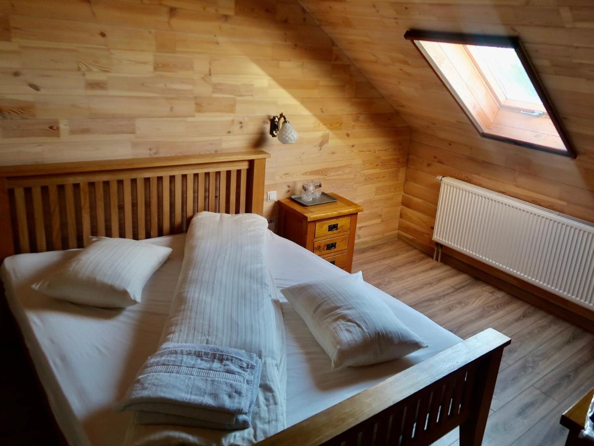 Casa Pop Hotel Săpînţa Buitenkant foto