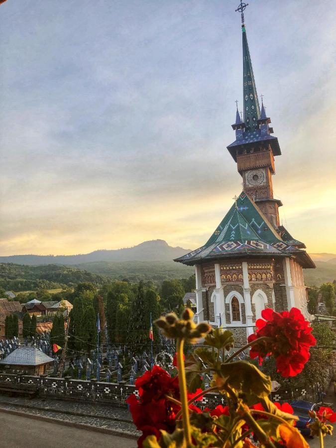 Casa Pop Hotel Săpînţa Buitenkant foto