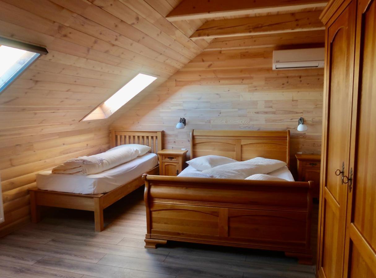 Casa Pop Hotel Săpînţa Buitenkant foto