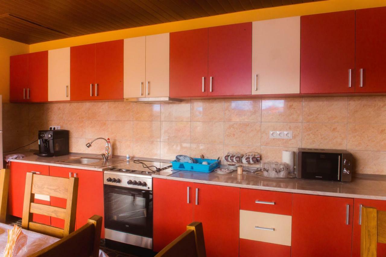 Casa Pop Hotel Săpînţa Buitenkant foto
