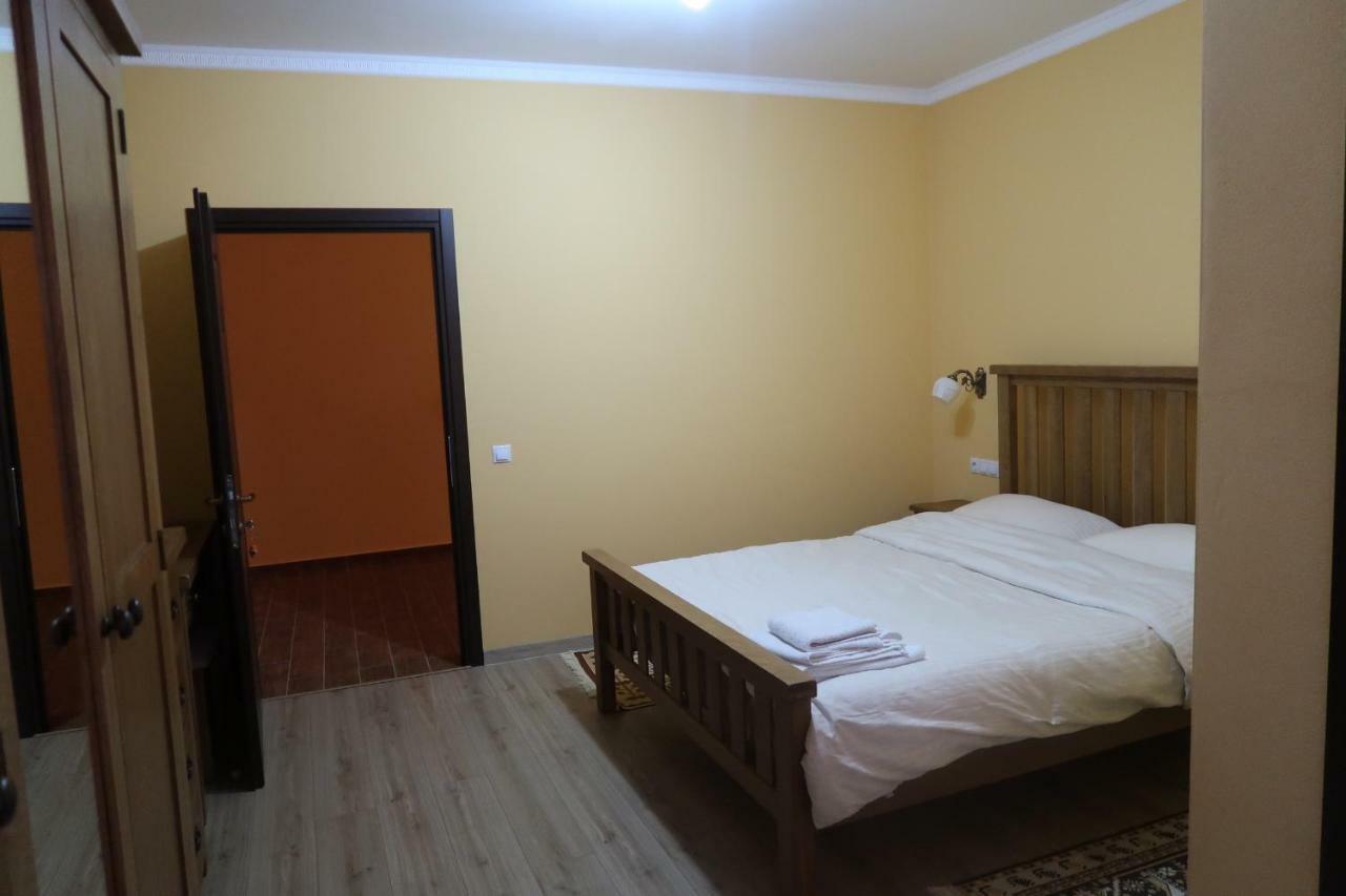 Casa Pop Hotel Săpînţa Buitenkant foto